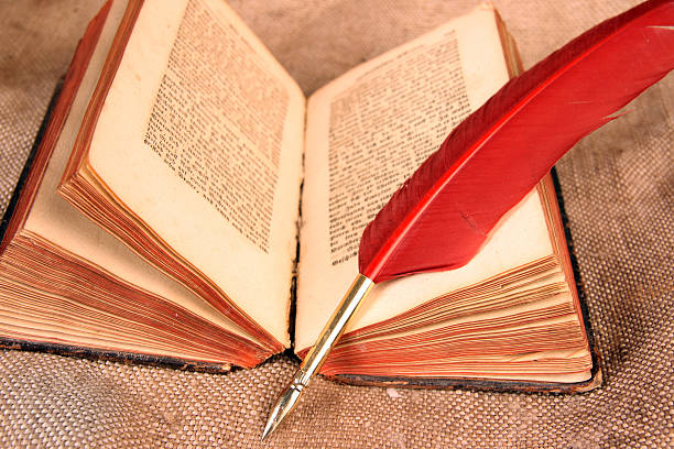 Philippine Literature Historical Development - lapisatpapel